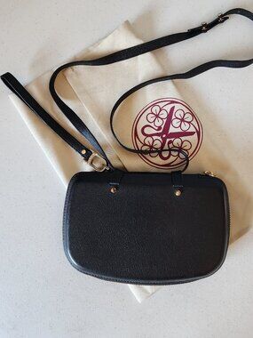 Perrin Paris Wallet/Clutch "EUC"